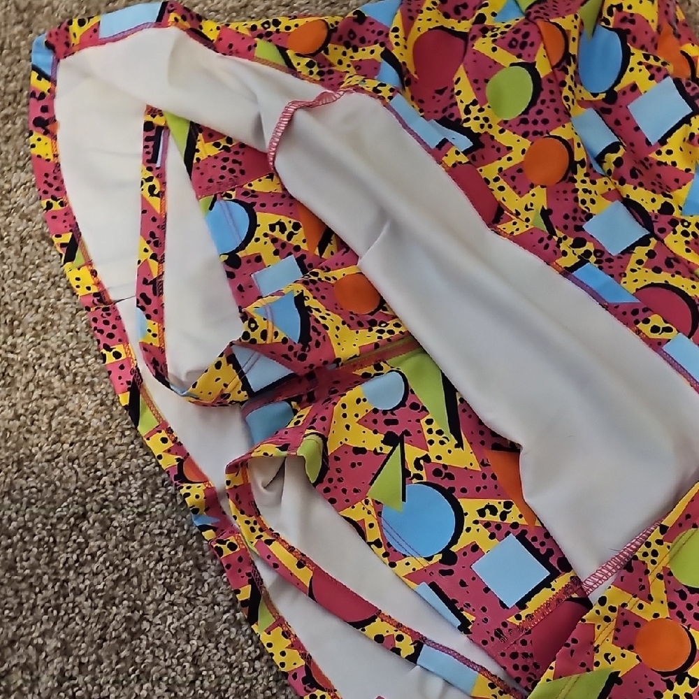Colorful Geometric Pattern Skirt - Picture 3 of 4